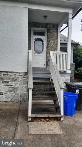 $3,200 | 2315 Magnolia Drive, Harrisburg, PA 17104