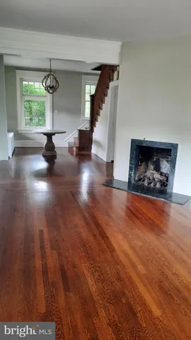 $3,200 | 2315 Magnolia Drive, Harrisburg, PA 17104