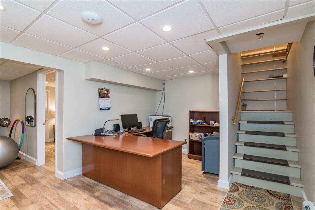 26 Briar Hill Road Williamsburg, MA 01096 - Photo 28 of 41