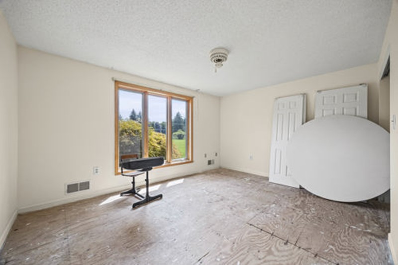 86 Peck Road Greece, NY 14468 - Photo 28 of 42 Gallery Image 28