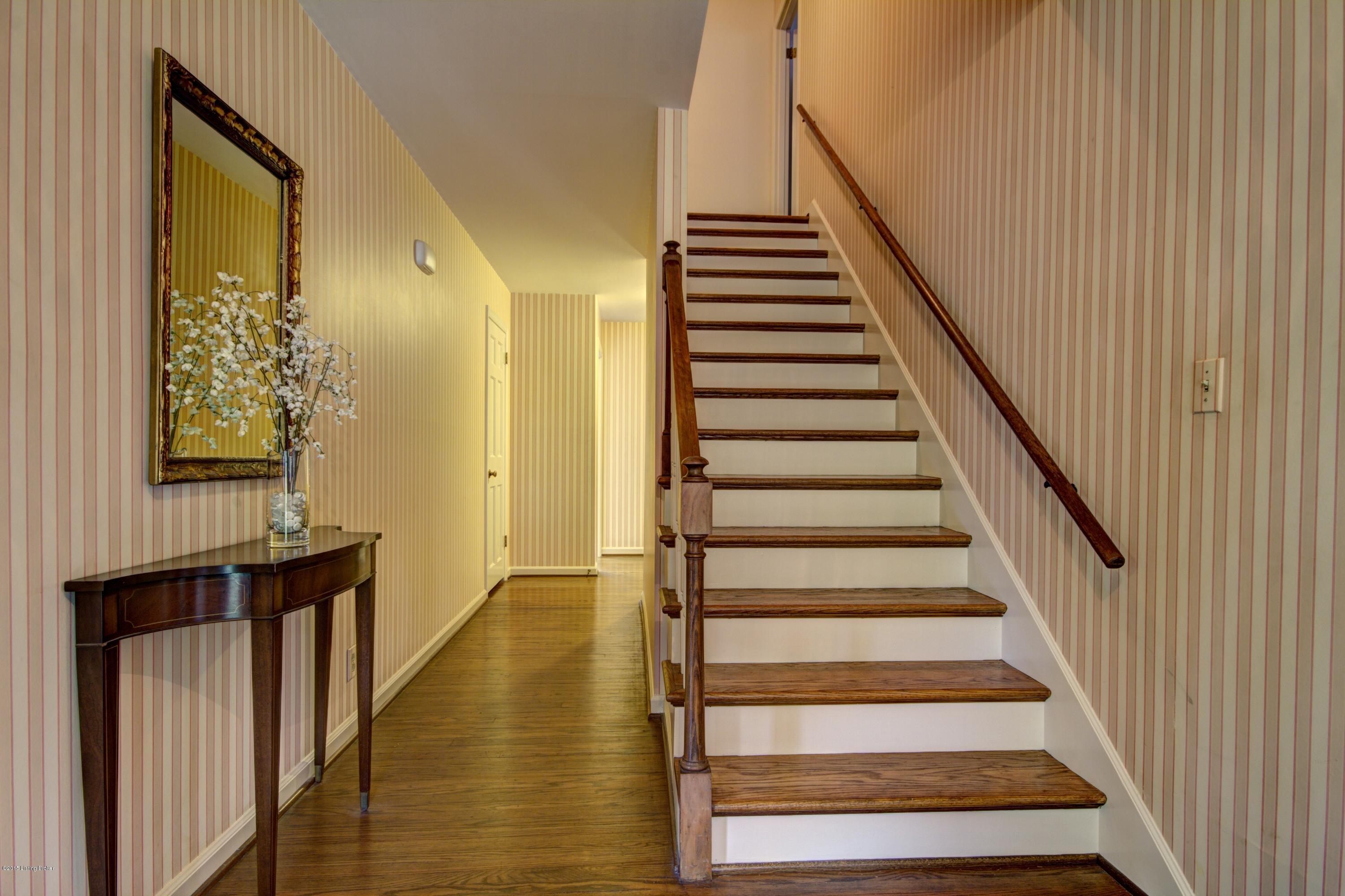 2302 Merrick Road Louisville, KY 40207 - Photo 3 of 22 Merrick #9