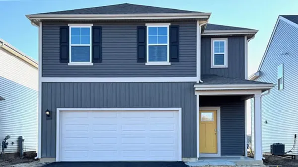 $439,990 | 2924 Rainier Drive, Pingree Grove, IL 60140