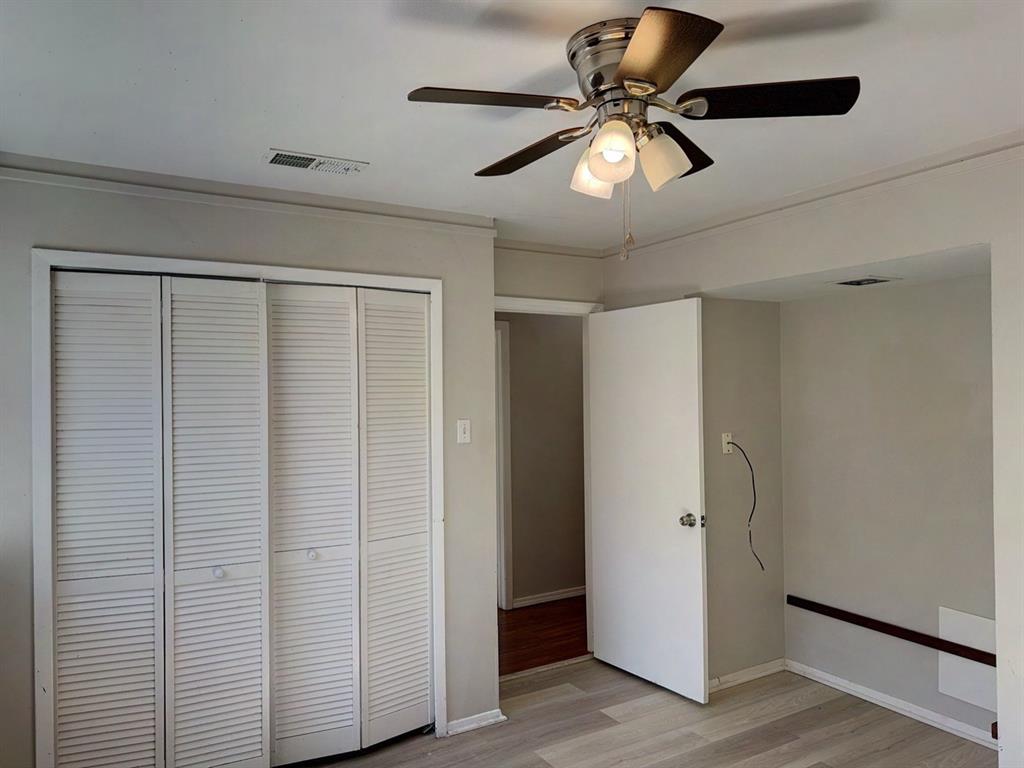 3621 Pleasant Run Road Irving, TX 75062 - Photo 12 of 18