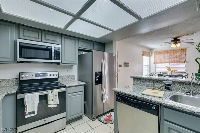 $330,000 | 675 Cervantes Drive, Henderson, NV 89014