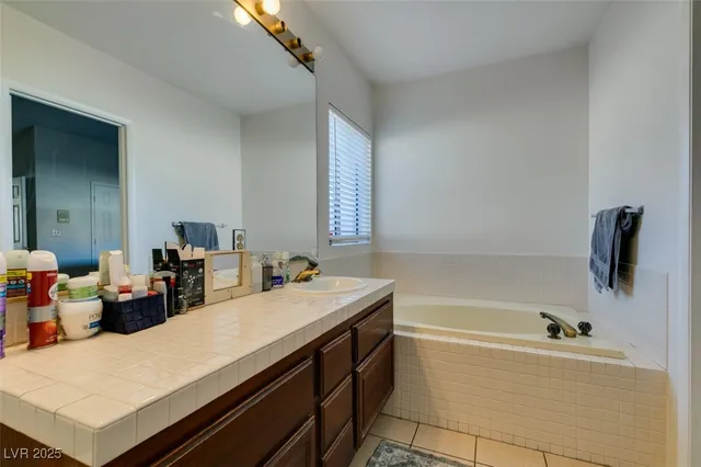 $330,000 | 675 Cervantes Drive, Henderson, NV 89014