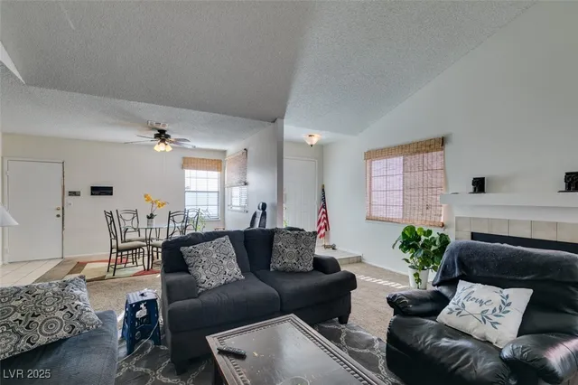 $330,000 | 675 Cervantes Drive, Henderson, NV 89014