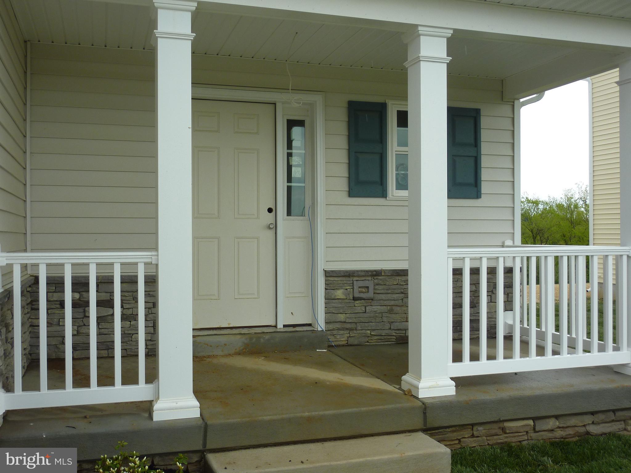 300 Doylestown Road Smyrna, DE 19977 - Photo 2 of 23 Front Porch