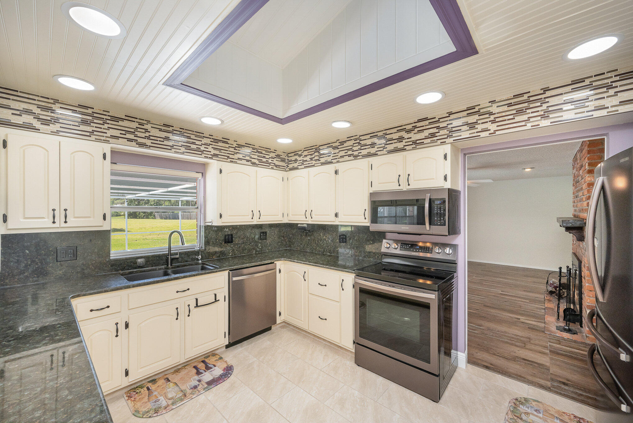 2800 Turtle Mound Road Melbourne, FL 32934 - Photo 6 of 52 Kitchen