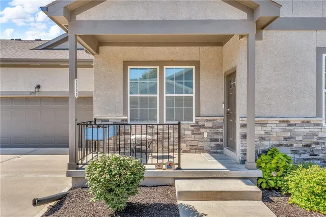 $414,900 | 21607 West 120th Street, Unit 3700, Olathe, KS 66061