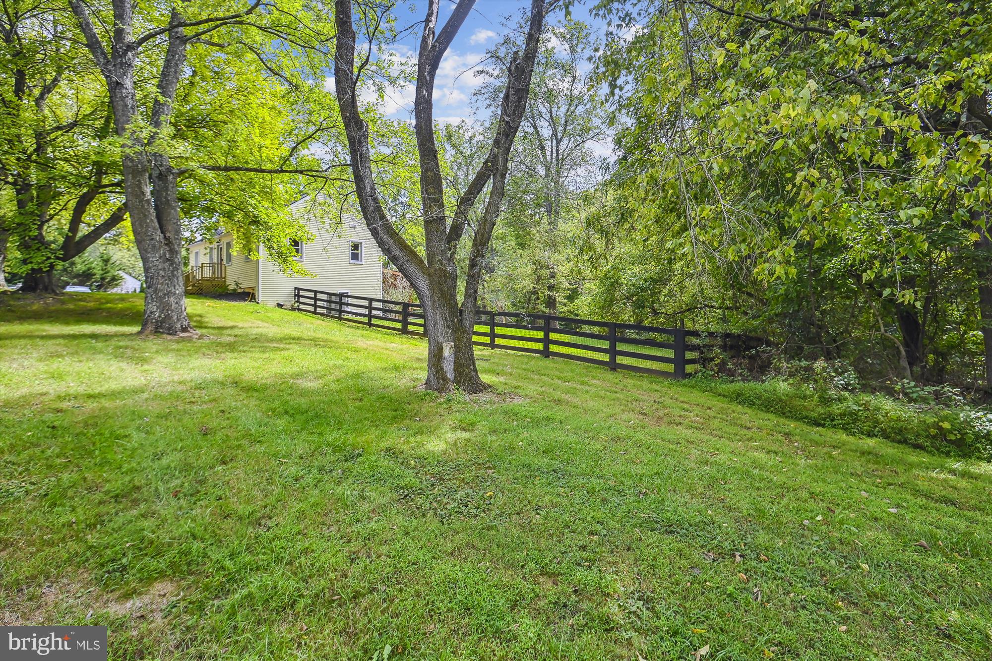 18661 Harmony Church Road Leesburg, VA 20175 - Photo 8 of 77 Gallery Image 8