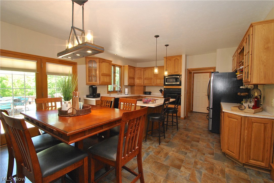 5270 Chadwick Road Madison, OH 44057 - Photo 2 of 30