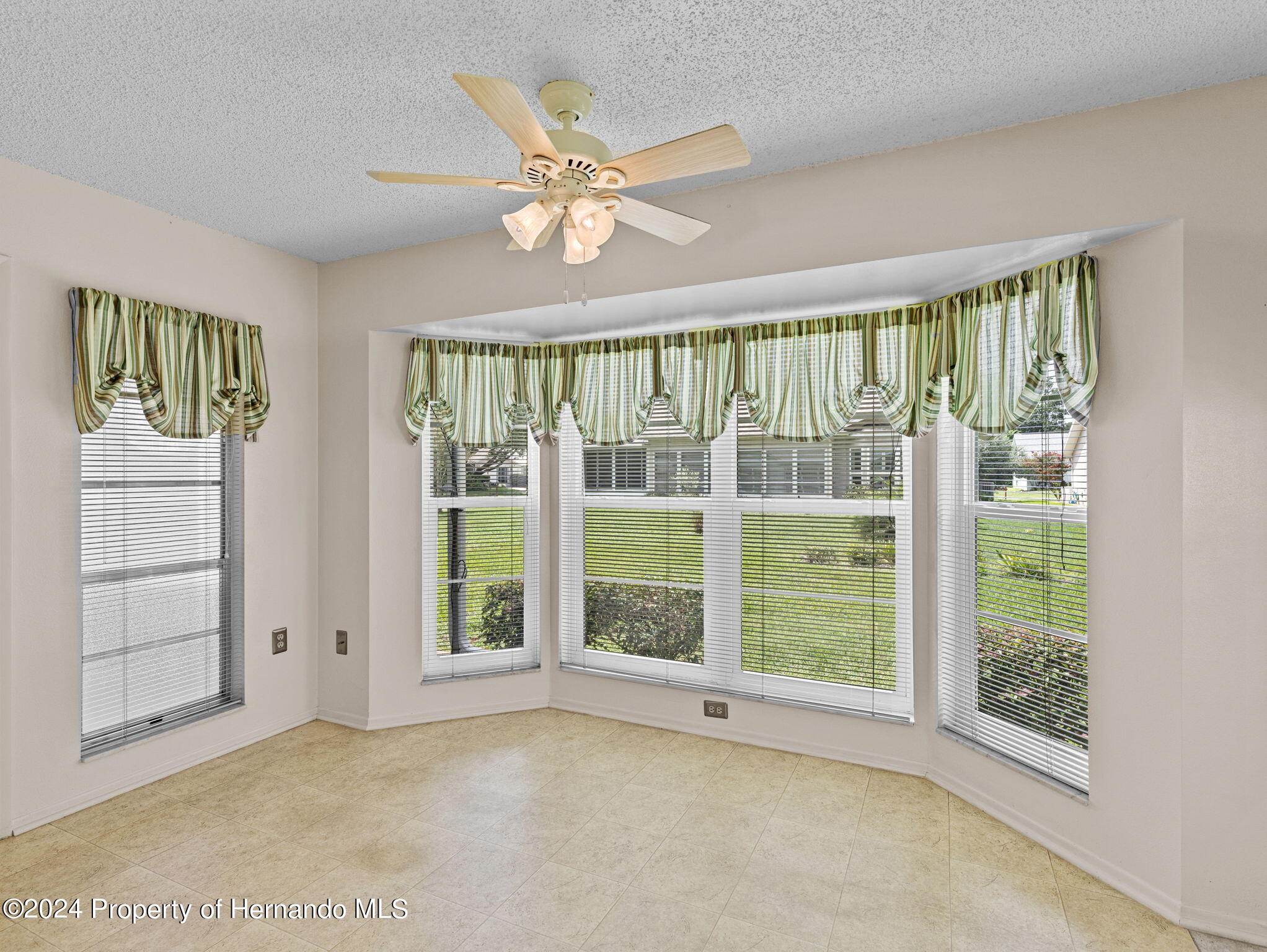 9678 Noble New Port New Port Richey, FL 34655 - Photo 18 of 51 15-web-or-mls-IMG_4551