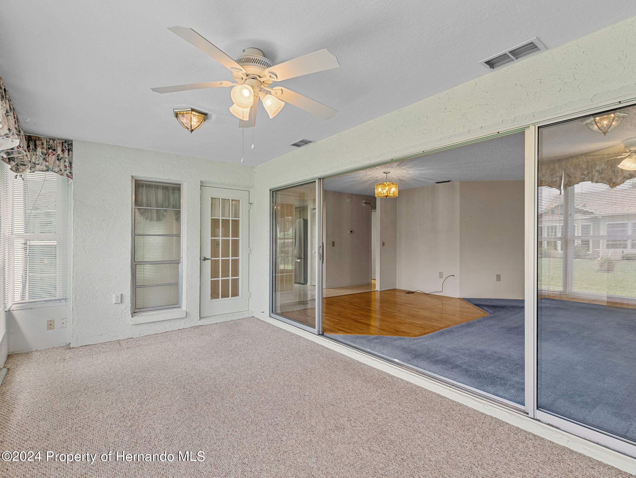 9678 Noble New Port New Port Richey, FL 34655 - Photo 19 of 51 29-web-or-mls-IMG_4497