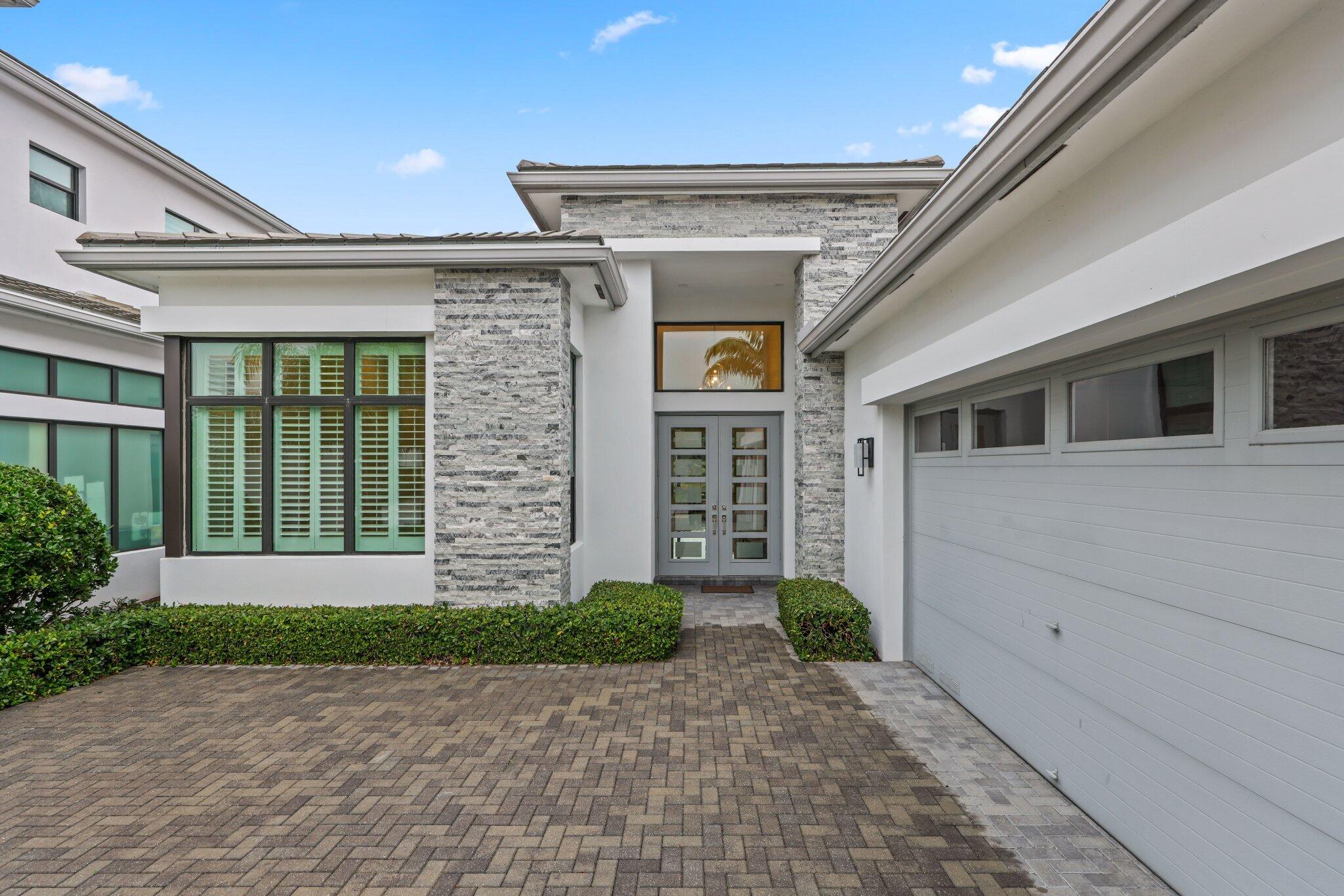 9137 Benedetta Place Boca Raton, FL 33496 - Photo 2 of 48 Front Entrance