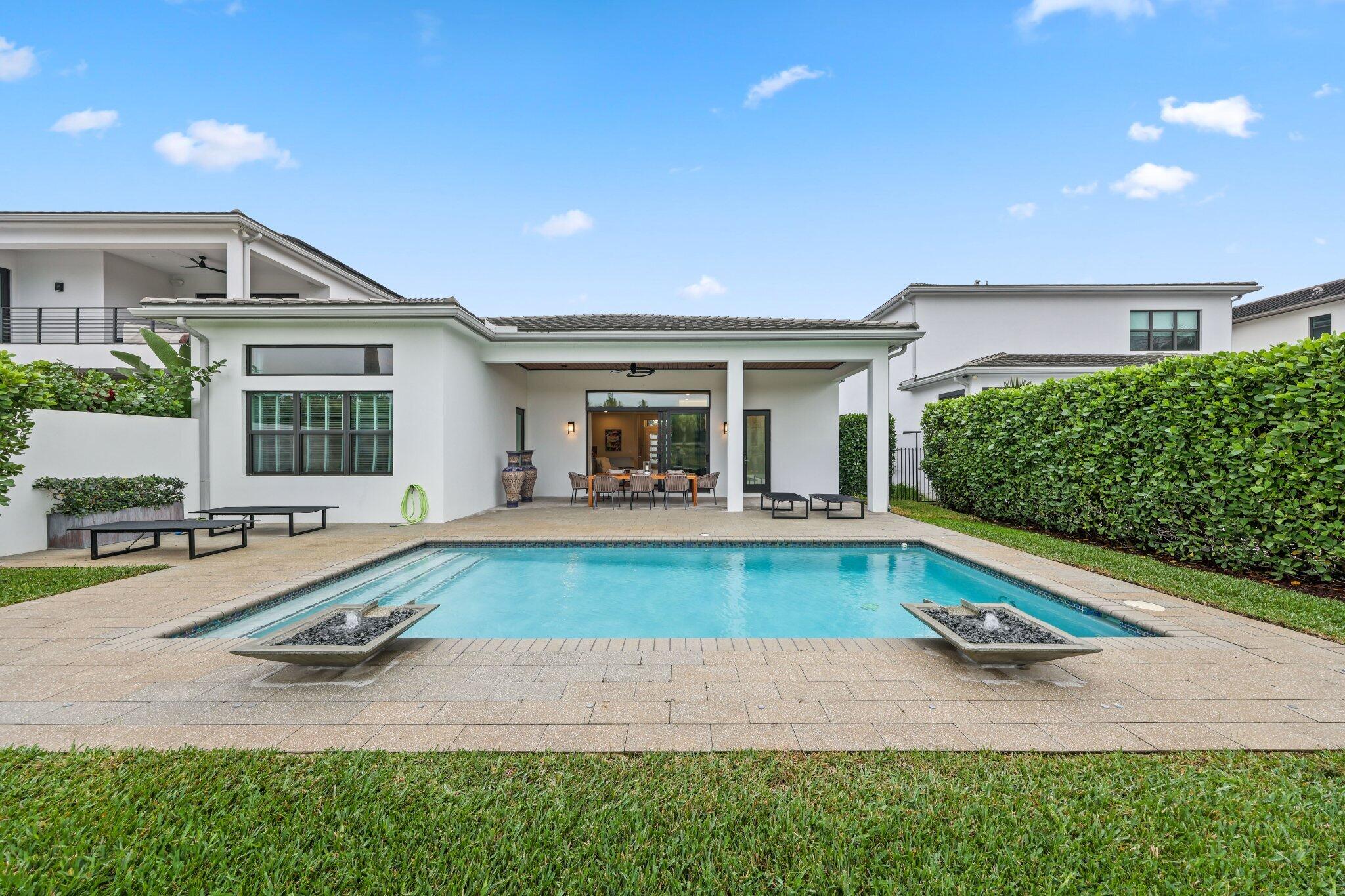 9137 Benedetta Place Boca Raton, FL 33496 - Photo 37 of 48 Room to Entertain