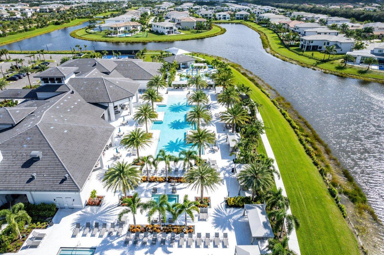9137 Benedetta Place Boca Raton, FL 33496 - Photo 44 of 48 Boca Bridges Pool