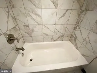 $2,650 | 1018 Dartmouth Glen Way, Baltimore, MD 21212