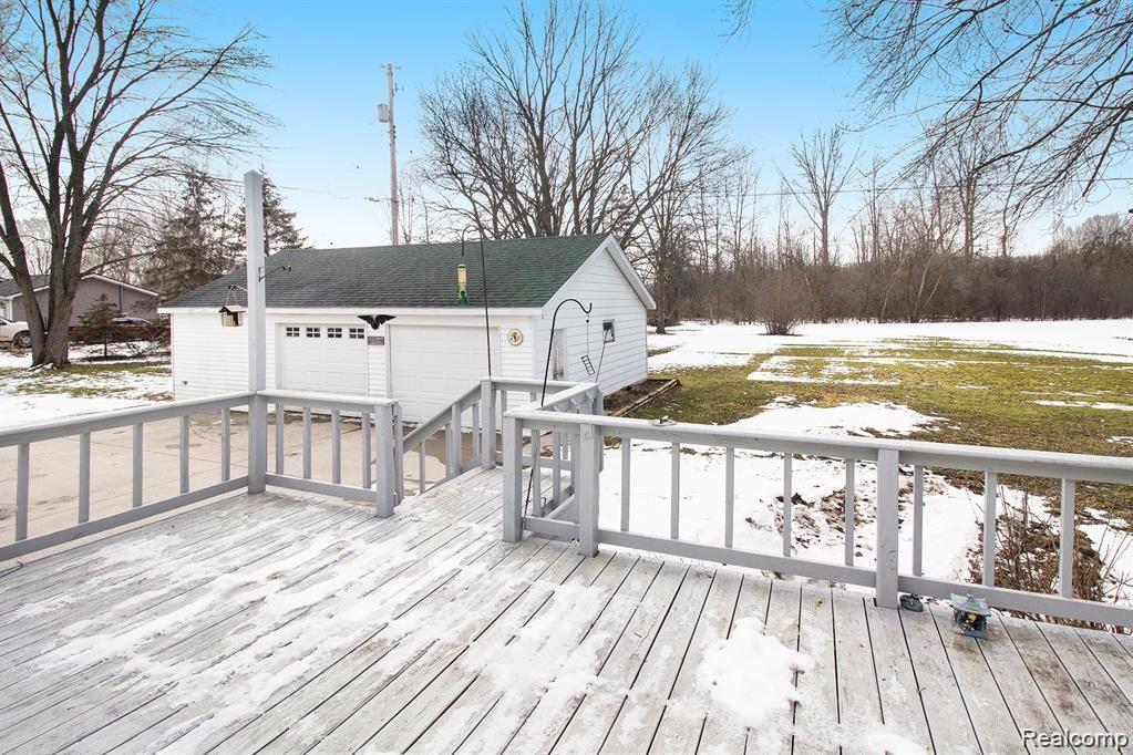 3122 East Mt Morris Road Mount Morris, MI 48458 - Photo 16 of 20 IMG_3496.jpg