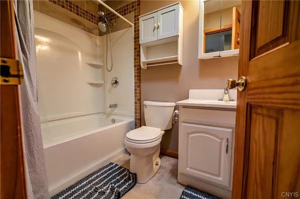 $409,900 | 8309 Greenview Drive, Rome, NY 13440