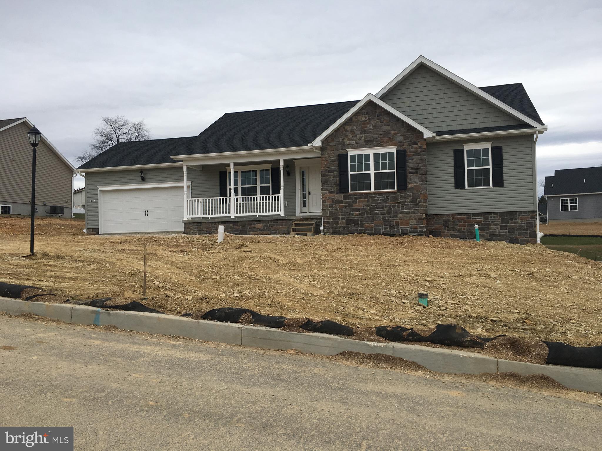 905 Friar Run, Unit 3 Hanover, PA 17331 - Photo 2 of 24 Gallery Image 2