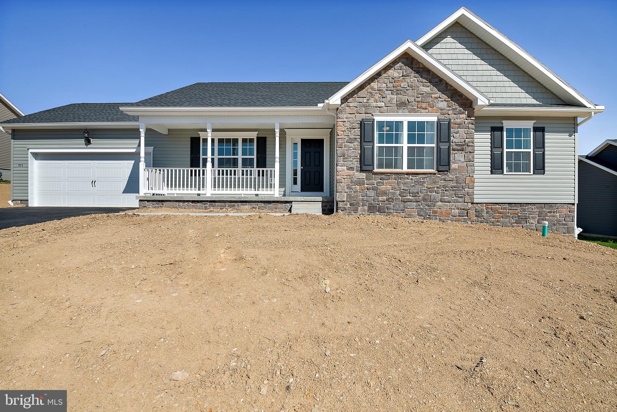 905 Friar Run, Unit 3 Hanover, PA 17331 - Photo 4 of 24 Gallery Image 4