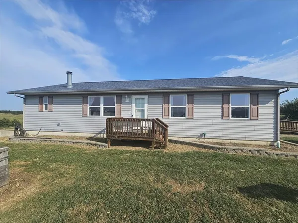 $395,000 | 28785 Jewell Road, Brookfield, MO 64628