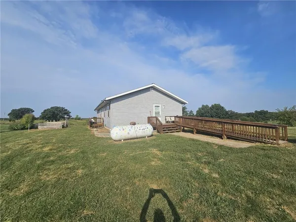 $395,000 | 28785 Jewell Road, Brookfield, MO 64628