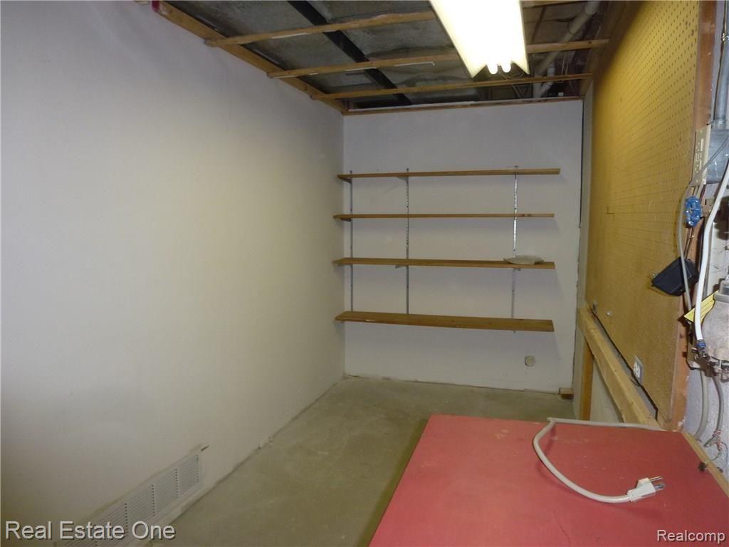 2178 London Bridge Drive, Unit 40 Rochester Hills, MI 48307 - Photo 29 of 31