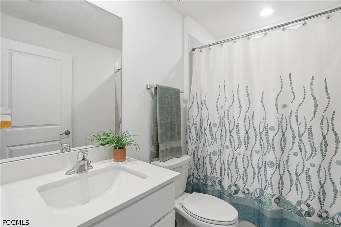 184 Peerless Street Lehigh Acres, FL 33974 - Photo 26 of 41
