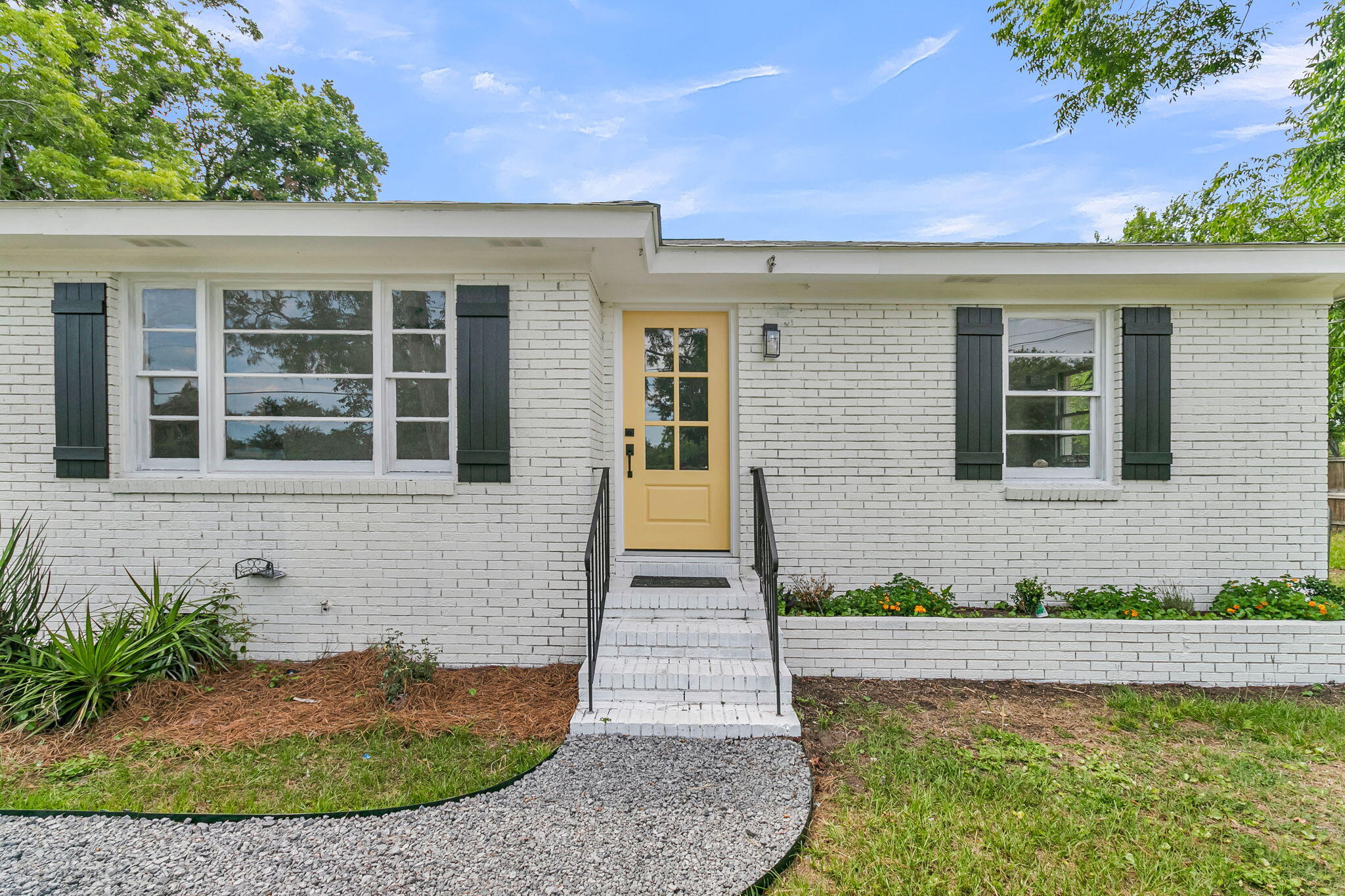 1602 Rifle Range Road Mount Pleasant, SC 29464 - Photo 40 of 47