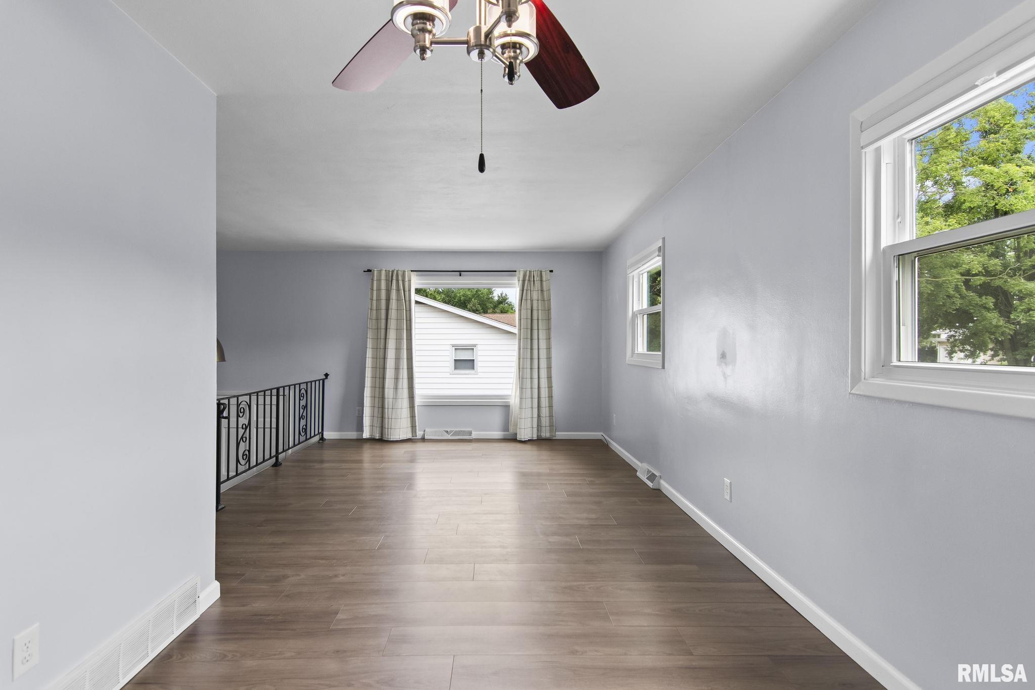 108 Collier Drive Springfield, IL 62704 - Photo 9 of 47