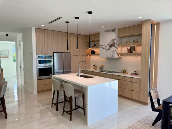$3,475,000 | 990 41st Street, Unit 9, Marathon, FL 33050
