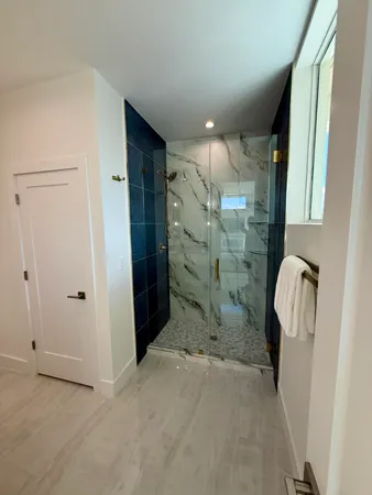 $3,475,000 | 990 41st Street, Unit 9, Marathon, FL 33050