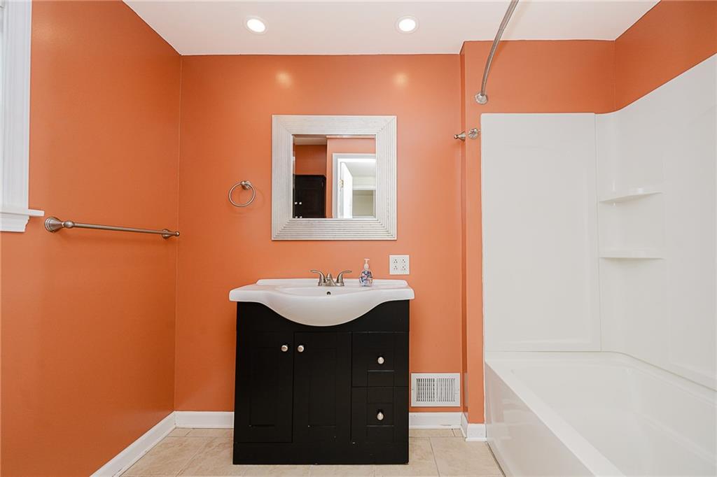 493 Maple Street Indiana, PA 15701 - Photo 18 of 48 Gallery Image 18