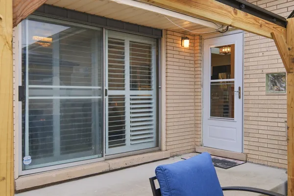 $3,850 | 9728 South Tripp Avenue, Oak Lawn, IL 60453