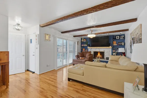 $3,850 | 9728 South Tripp Avenue, Oak Lawn, IL 60453