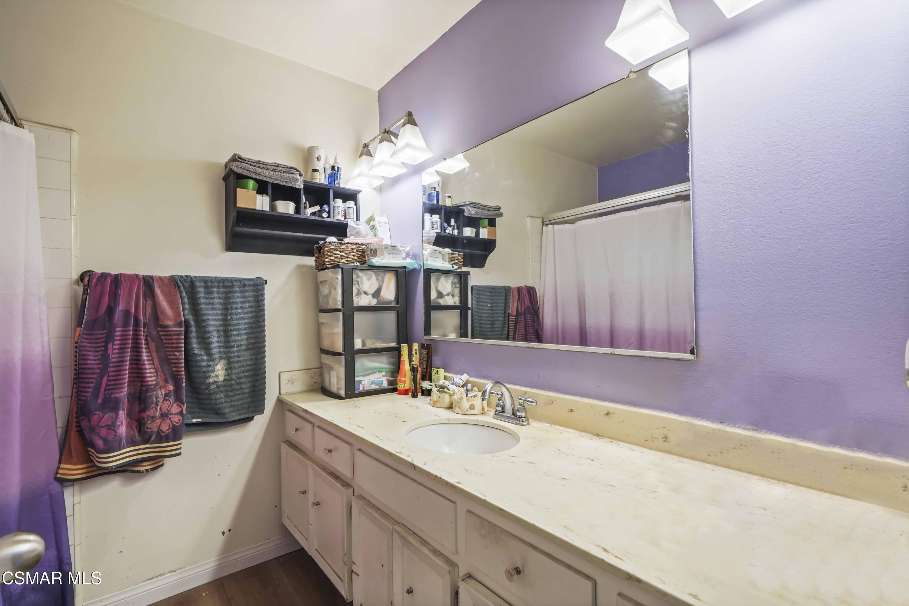 887 Erringer Road Simi Valley, CA 93065 - Photo 13 of 22 DSC03977
