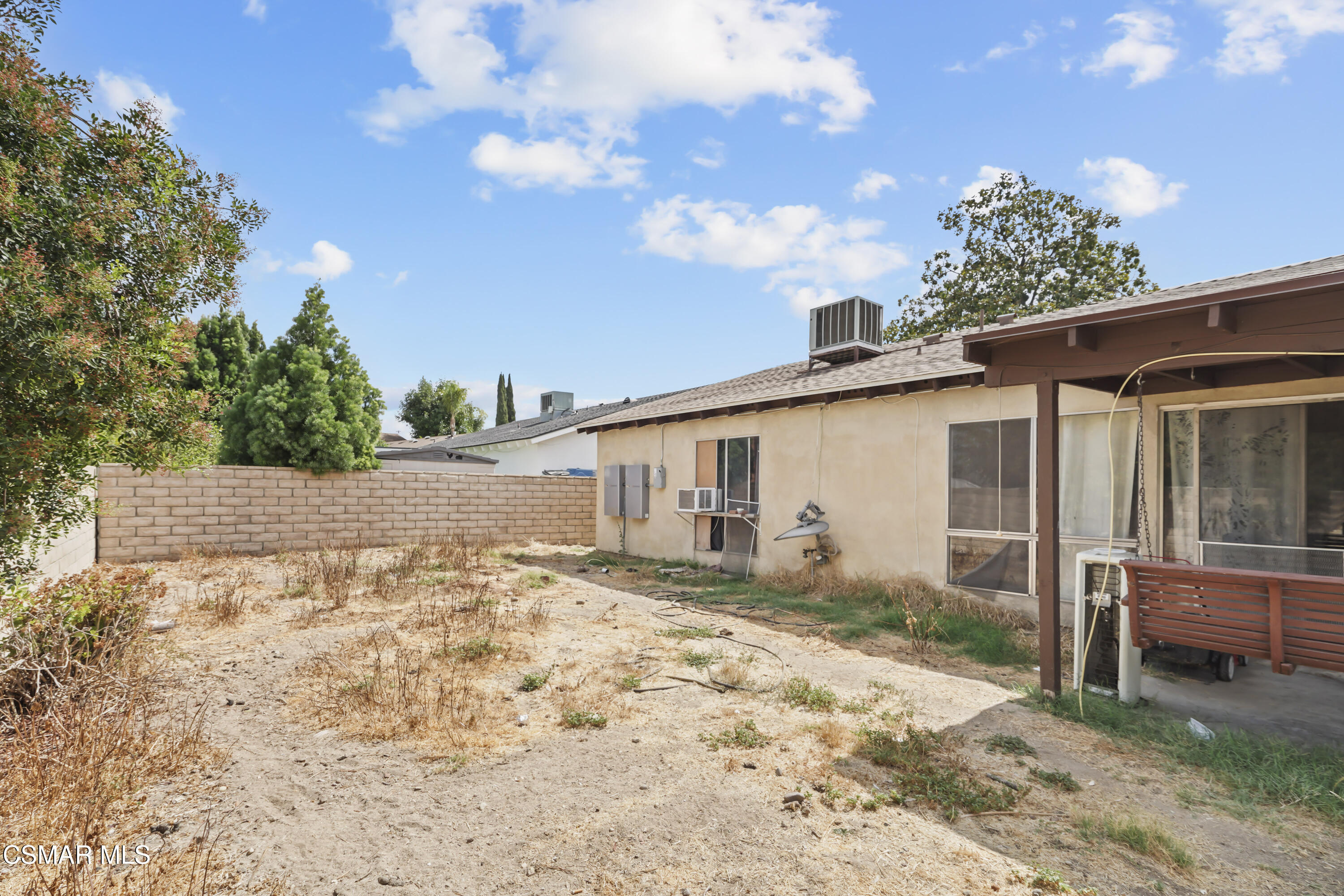 887 Erringer Road Simi Valley, CA 93065 - Photo 19 of 22 DSC04022