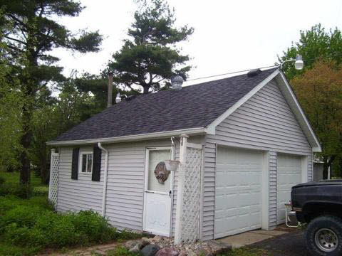 81079 Belle River Road Memphis, MI 48041 - Photo 4 of 10 327995-3.JPG