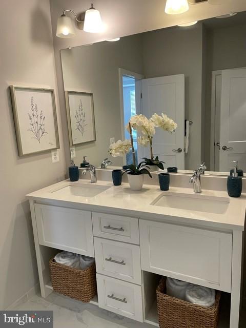 1955 Roland Clarke Place, Unit 29 Reston, VA 20191 - Photo 15 of 27 MASTERE BATH