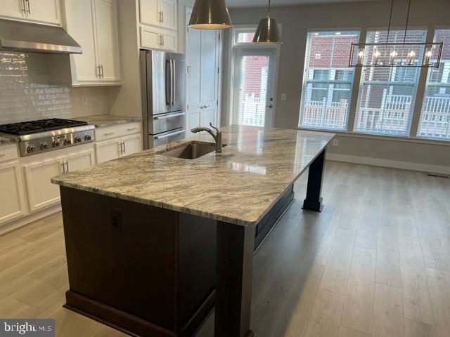 1955 Roland Clarke Place, Unit 29 Reston, VA 20191 - Photo 10 of 27 GOURMET KITCHEN.