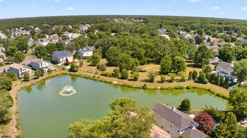 $569,500 | 105 Carlsbad Court, Egg Harbor Township, NJ 08234