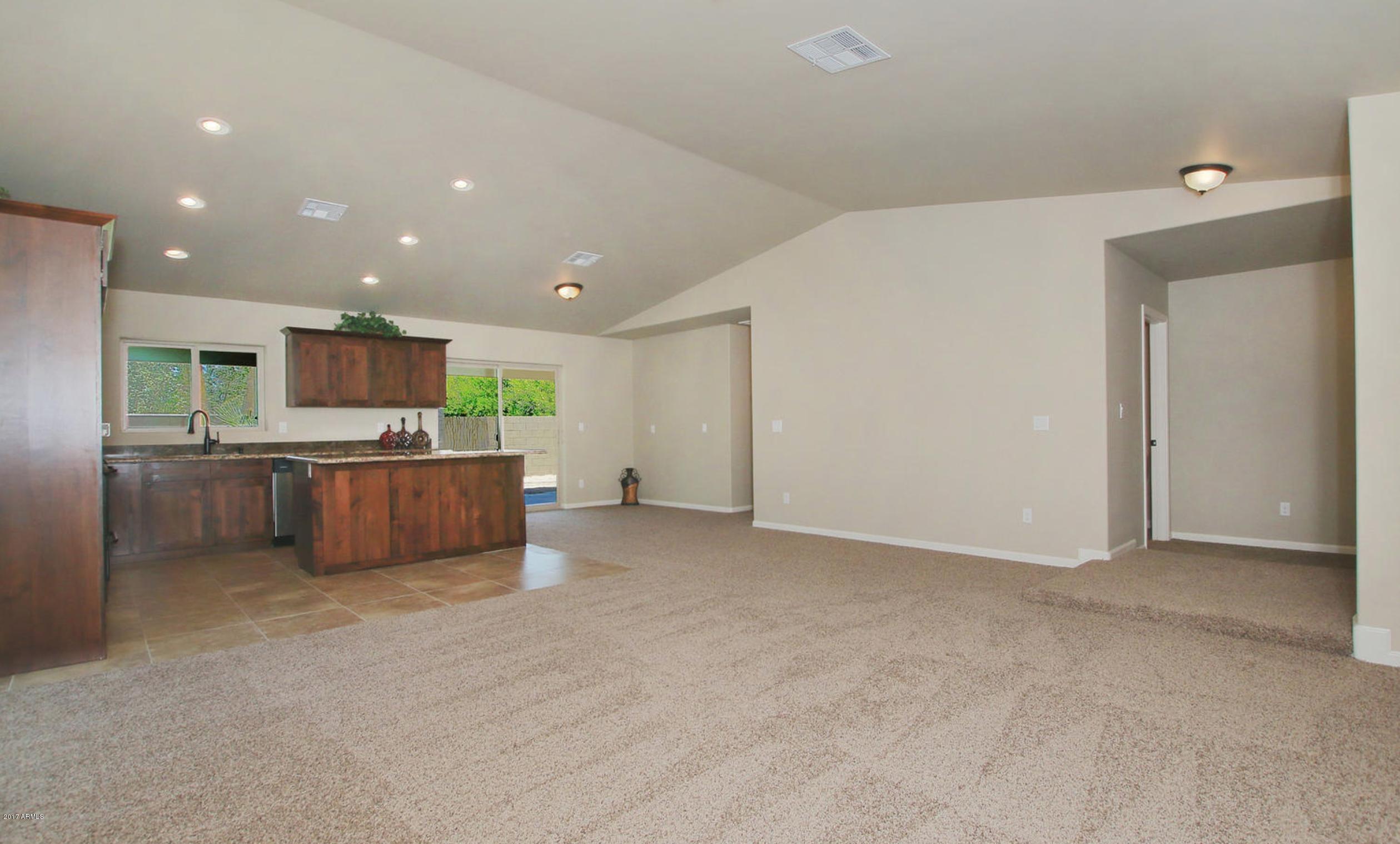 2722 East Cactus Road Phoenix, AZ 85032 - Photo 2 of 12 Screen Shot 2017-11-13 at 2.33.36 PM