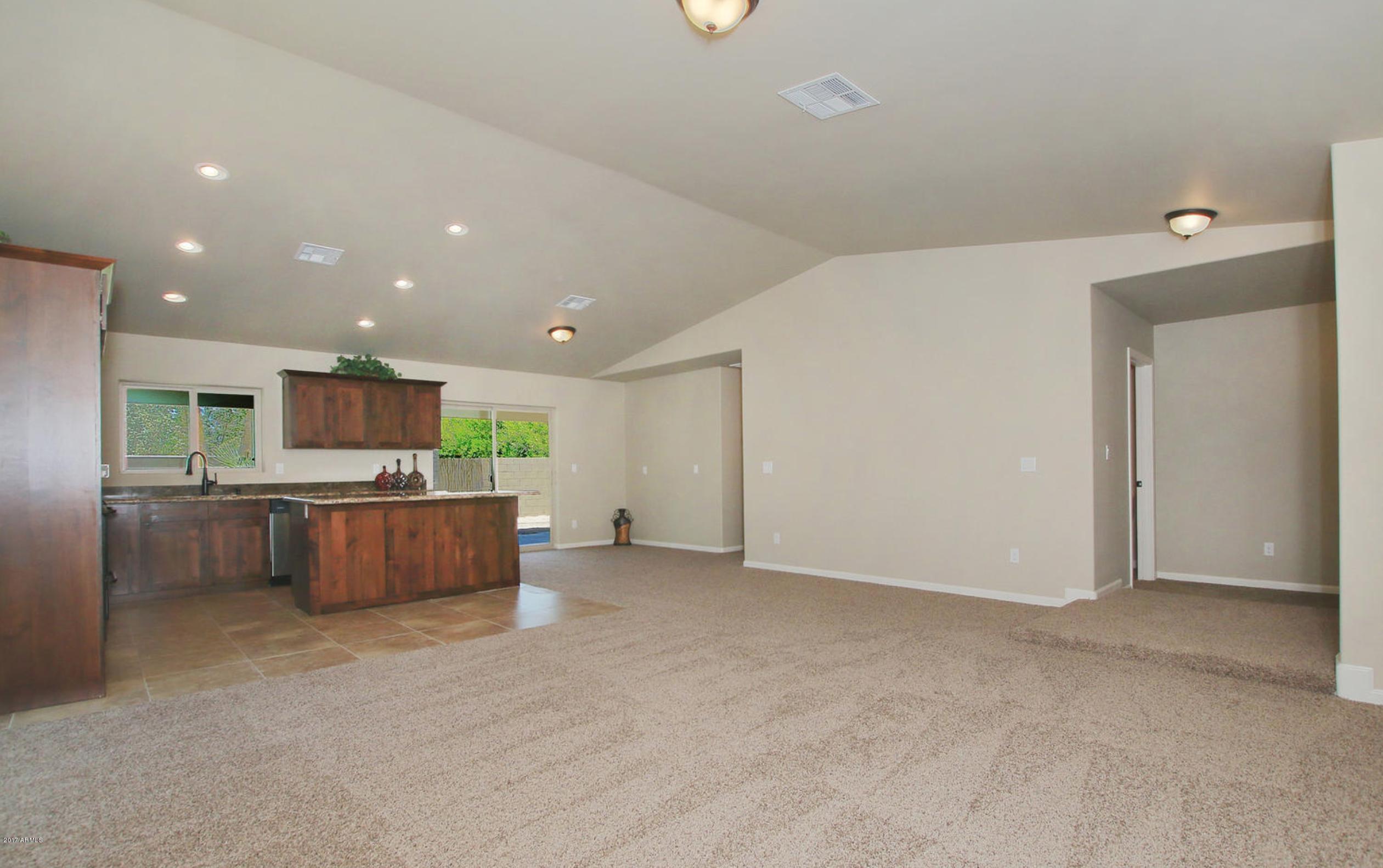 2722 East Cactus Road Phoenix, AZ 85032 - Photo 5 of 12 Screen Shot 2017-11-13 at 2.35.14 PM