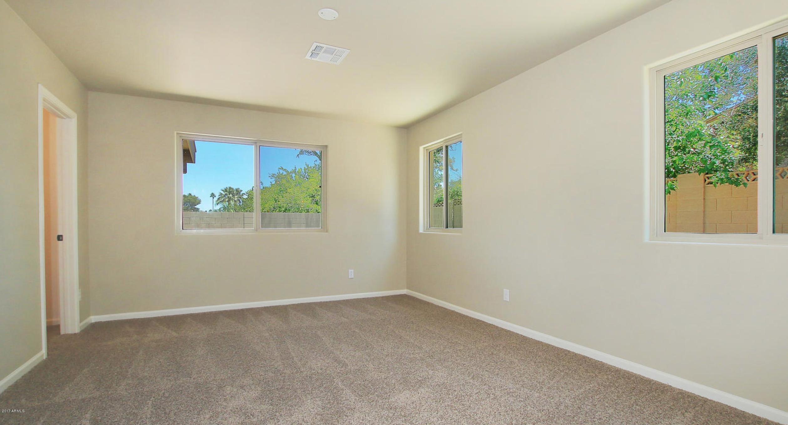 2722 East Cactus Road Phoenix, AZ 85032 - Photo 7 of 12 Screen Shot 2017-11-13 at 2.33.56 PM