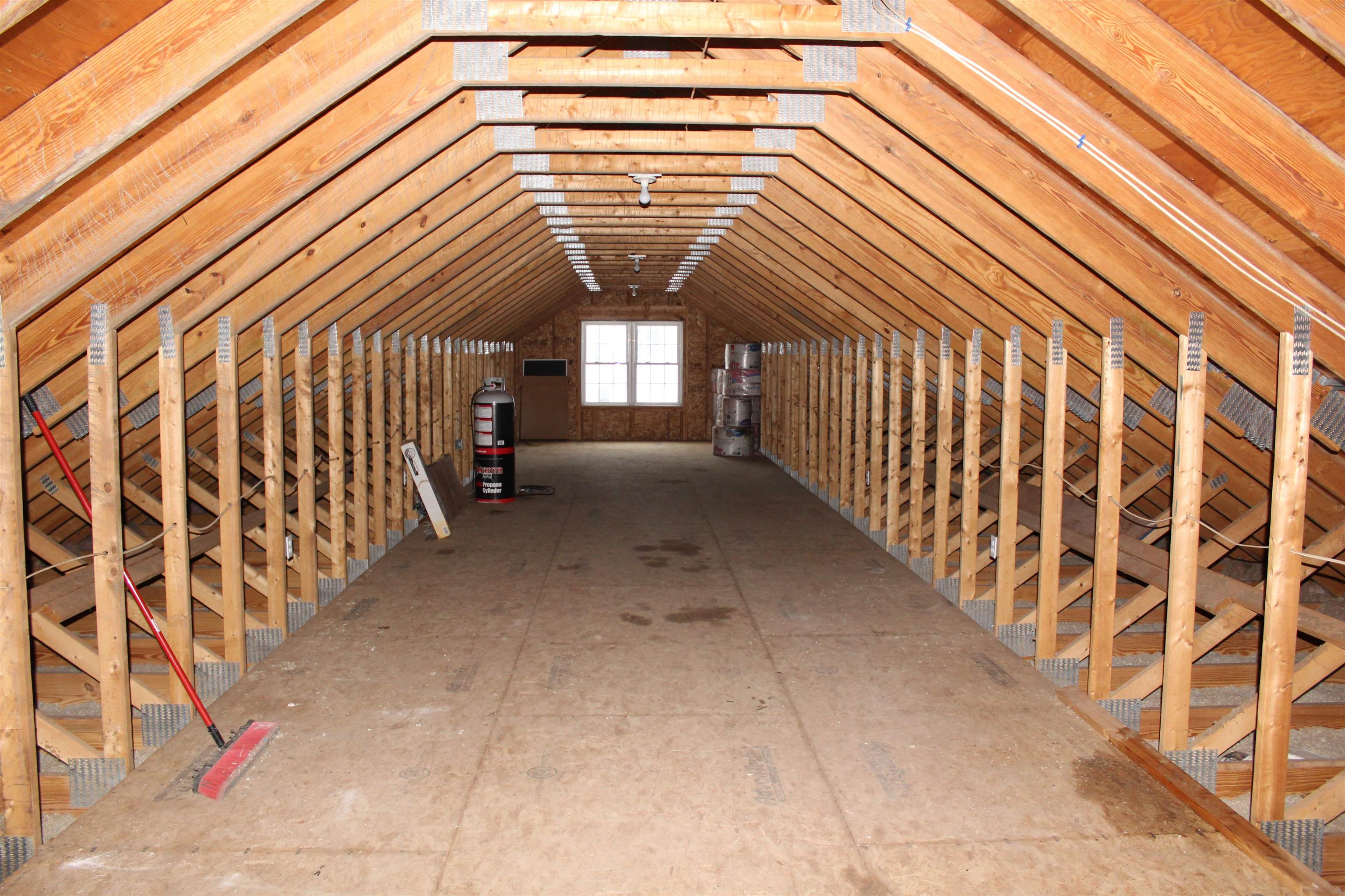 16 Towne Drive Derry, NH 03038 - Photo 18 of 46