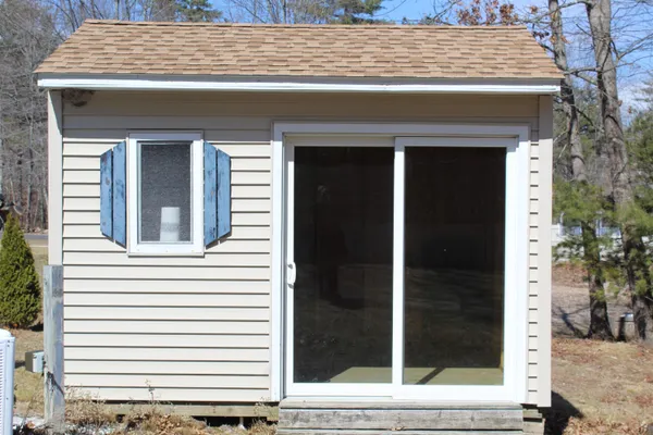 $774,500 | 16 Towne Drive, Derry, NH 03038