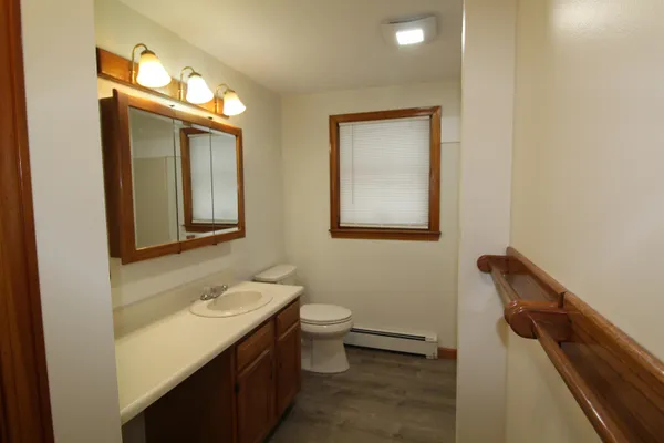 $699,900 | 16 Towne Drive, Derry, NH 03038