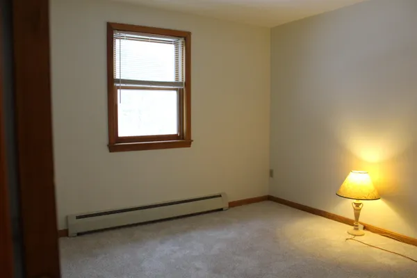 $699,900 | 16 Towne Drive, Derry, NH 03038
