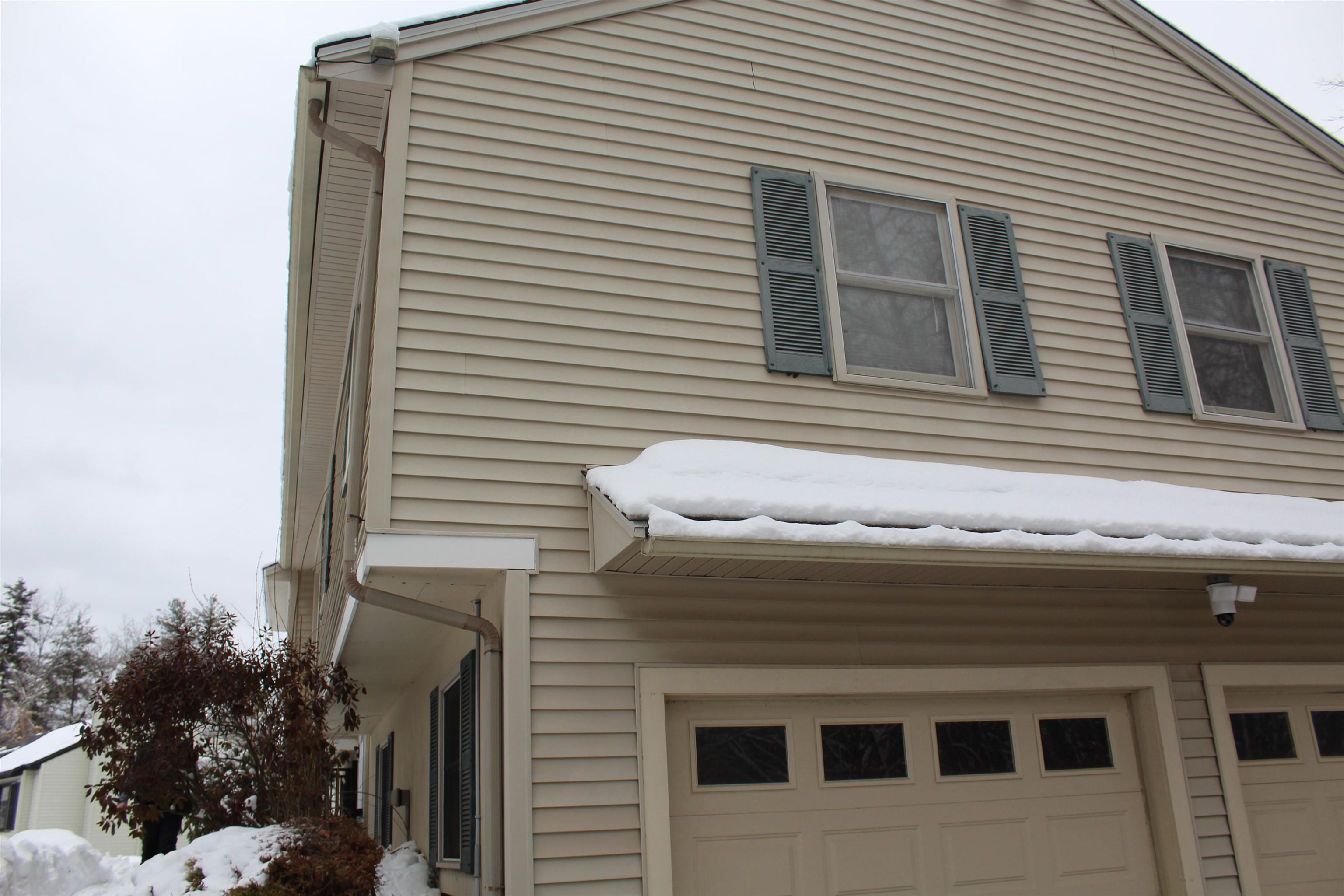 16 Towne Drive Derry, NH 03038 - Photo 7 of 44